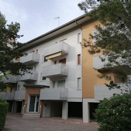 Condominio Rosa Lignano Sabbiadoro Buitenkant foto